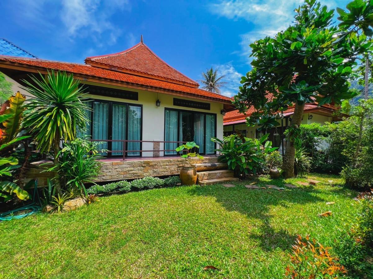 Villas Chaba Thong Nai Pan Yai Exterior photo